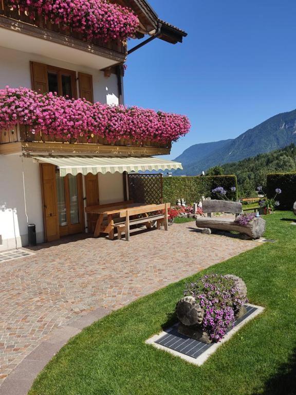 Appartamento Mansarda Patrizia E Franco Val Di Sole Commezzadura Eksteriør bilde